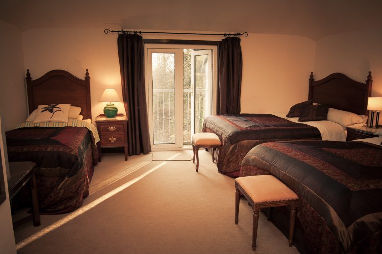 photo of a bedroom of historic guesthouse Newpark House in Ennis, Co Clare